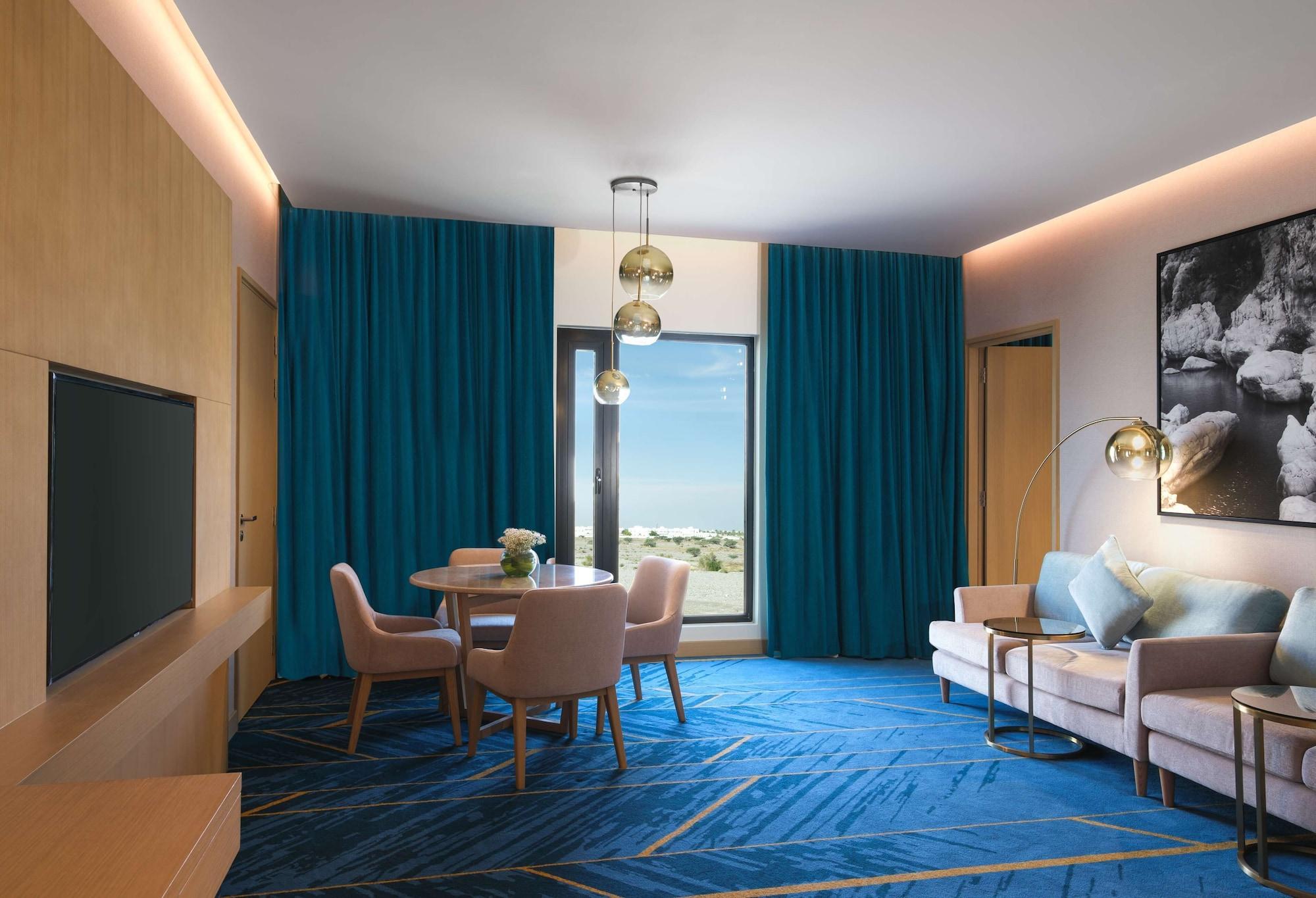 Maani Muscat Hotel & Suites Kültér fotó