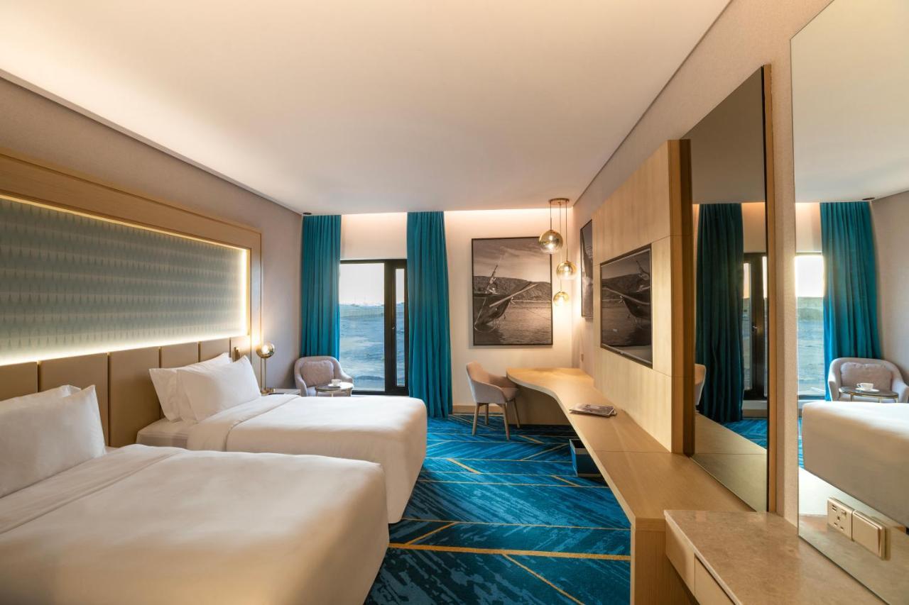 Maani Muscat Hotel & Suites Kültér fotó