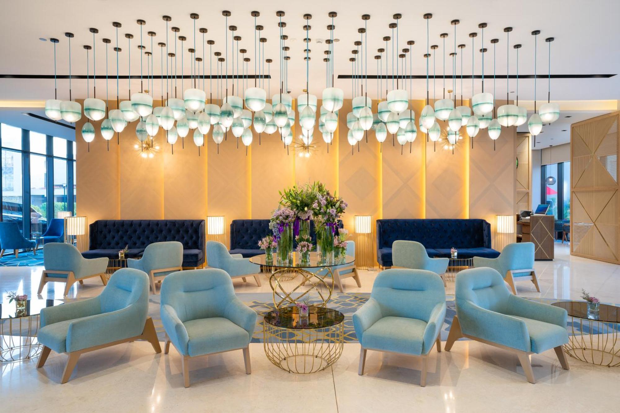 Maani Muscat Hotel & Suites Kültér fotó